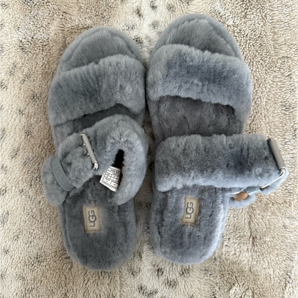 UGG Women's Cozy Gray Slippers - Picture 1 of 2